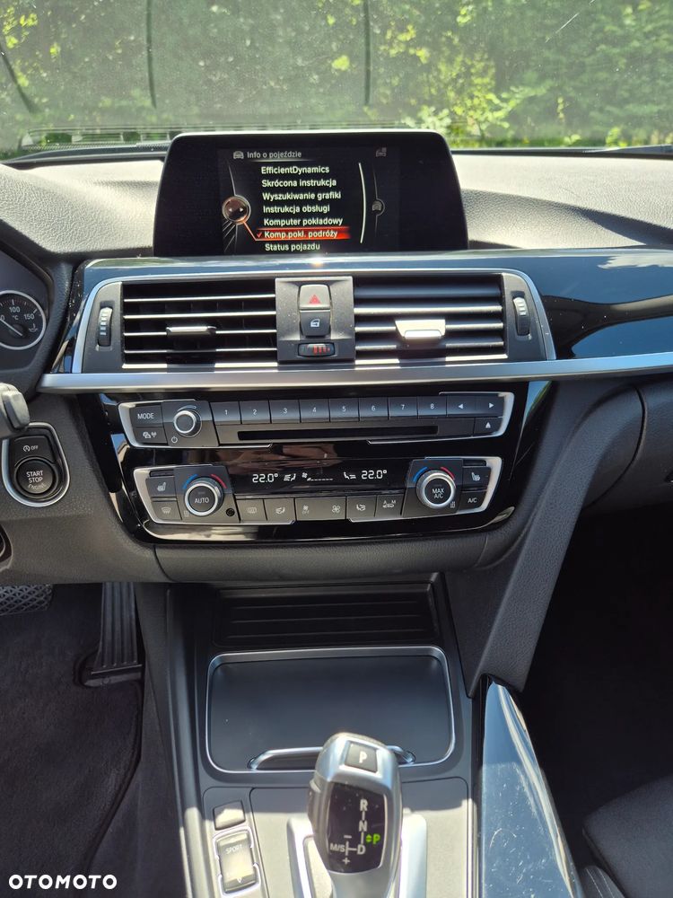 BMW Seria 3 320d xDrive Edition Luxury Line Purity - 26