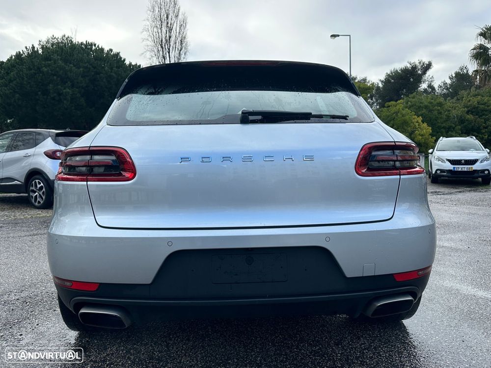Porsche Macan Standard - 4