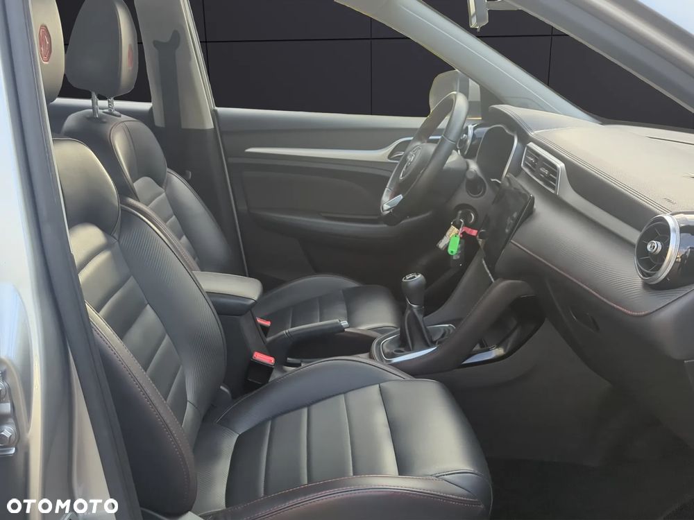 MG ZS ICE 1.5 VTI-tech Luxury - 17