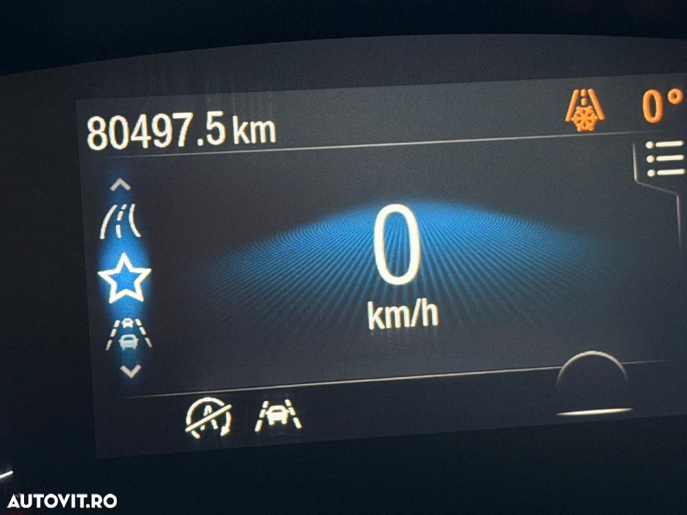 Ford Focus 1.0 EcoBoost MHEV Titanium - 34