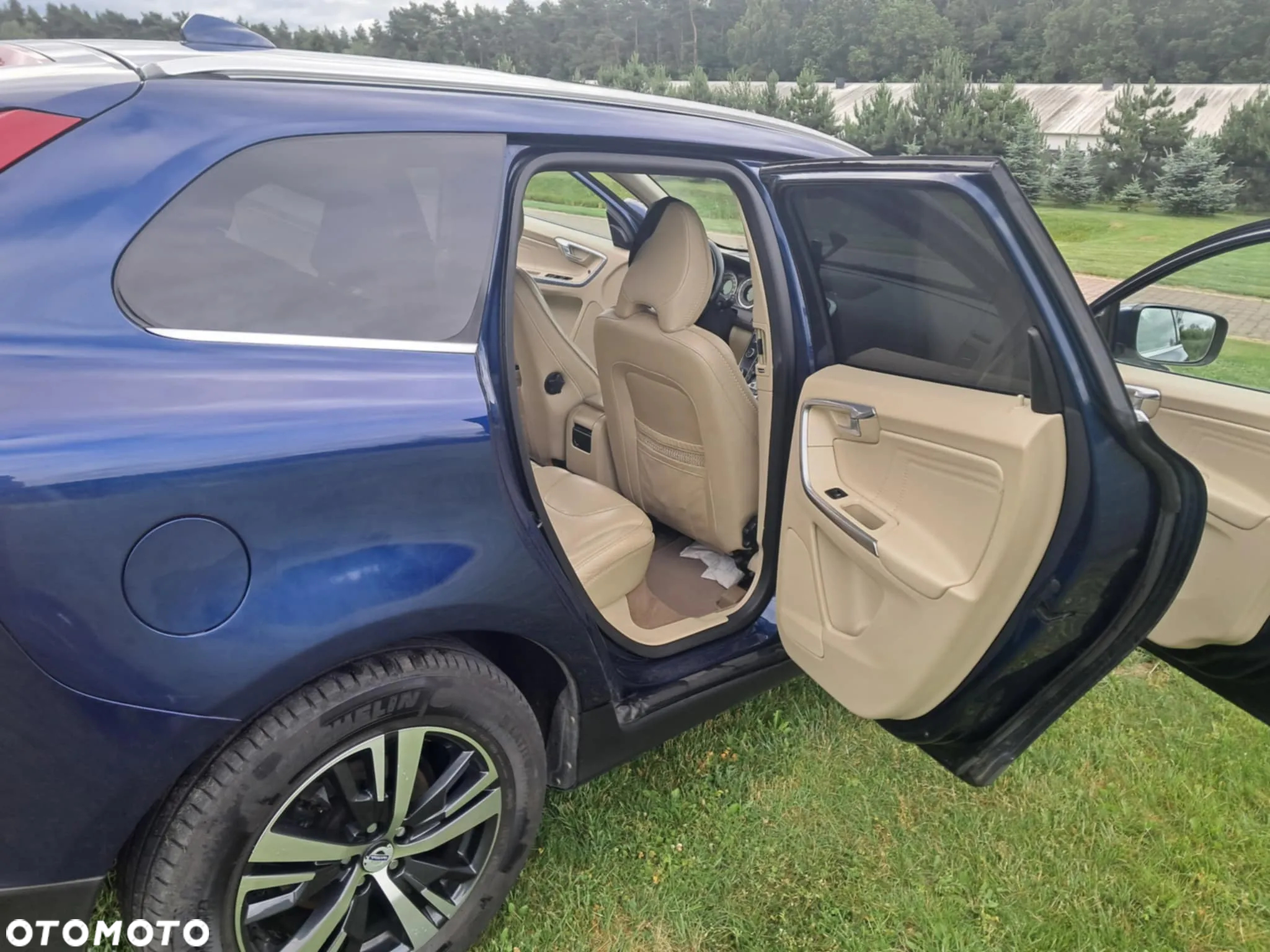 Volvo XC 60 - 10