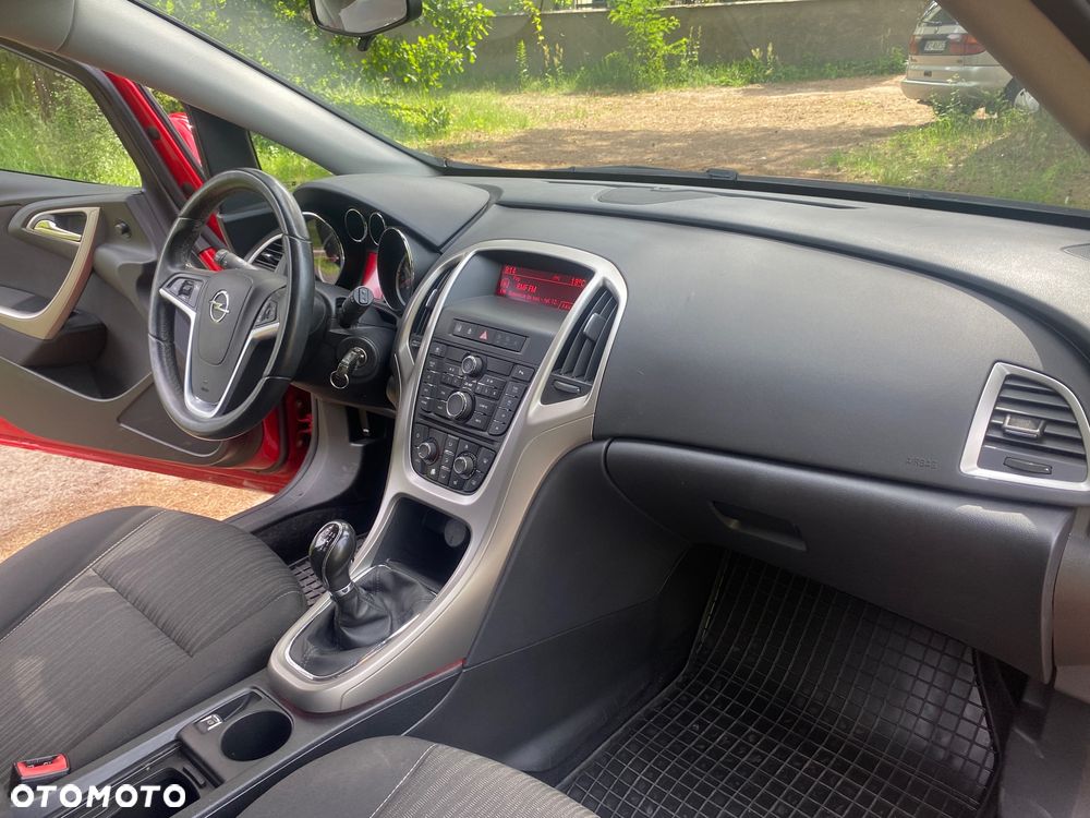 Opel Astra 1.4 Turbo Sport - 11