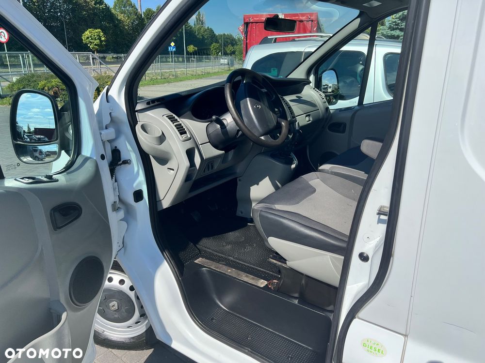 Renault Trafic - 24