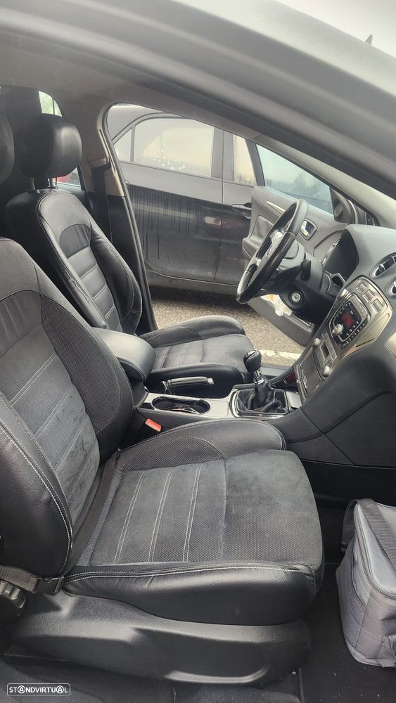Ford Mondeo 2.0 TDCI Titanium - 2