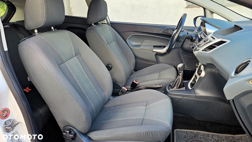 Ford Fiesta 1.25 Titanium - 8