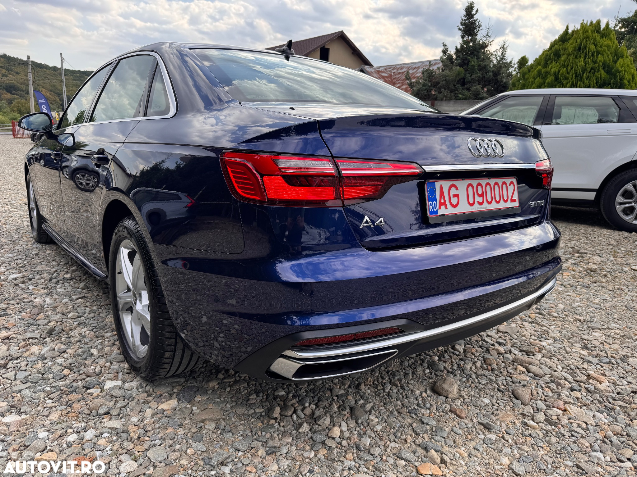 Audi A4 Avant 2.0 35 TDI S tronic MHEV S Line - 11