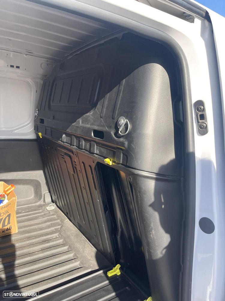 Citroën BERLINGO XL - 16