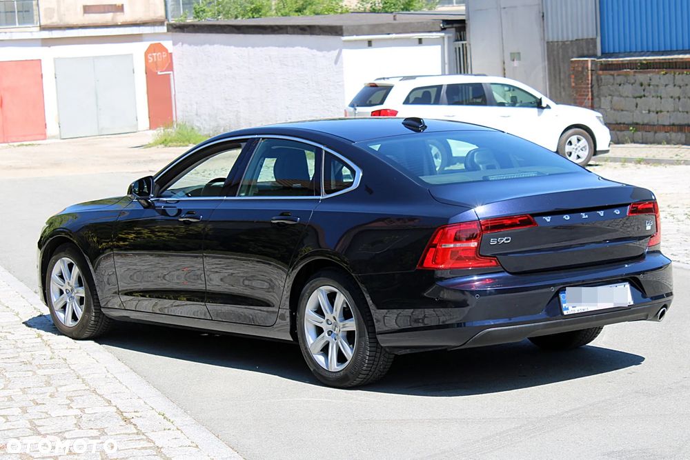 Volvo S90 - 10