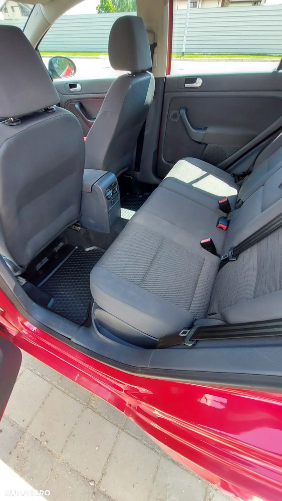 Volkswagen Golf Plus 1.9 TDI Edition - 9