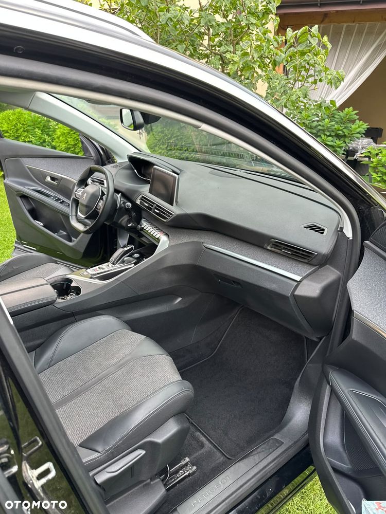 Peugeot 5008 1.5 BlueHDi Allure S&S EAT8 - 5