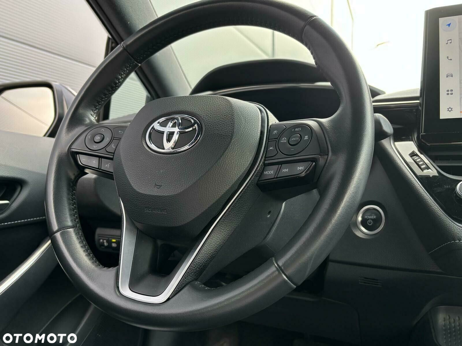 Toyota Corolla - 13