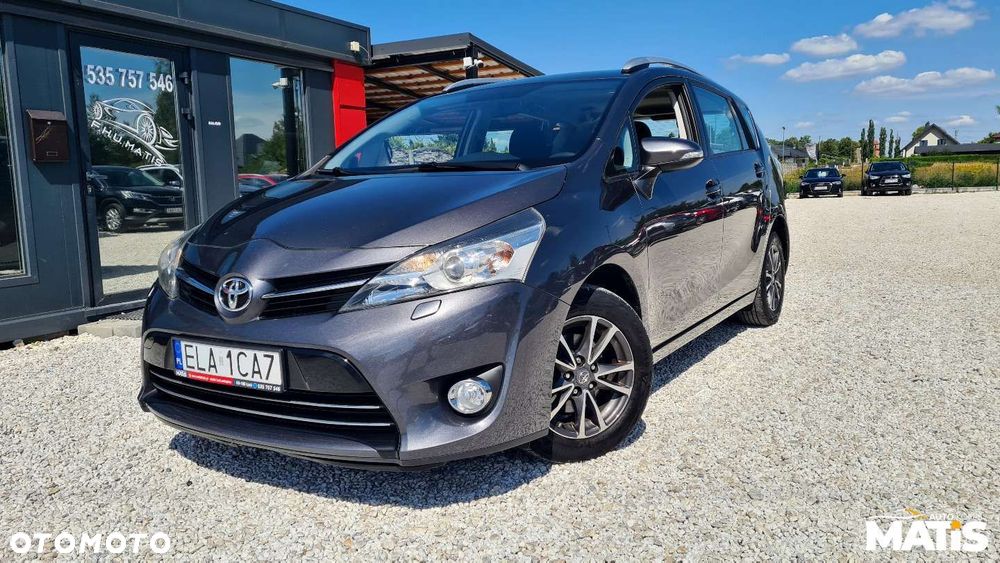 Toyota Verso - 9