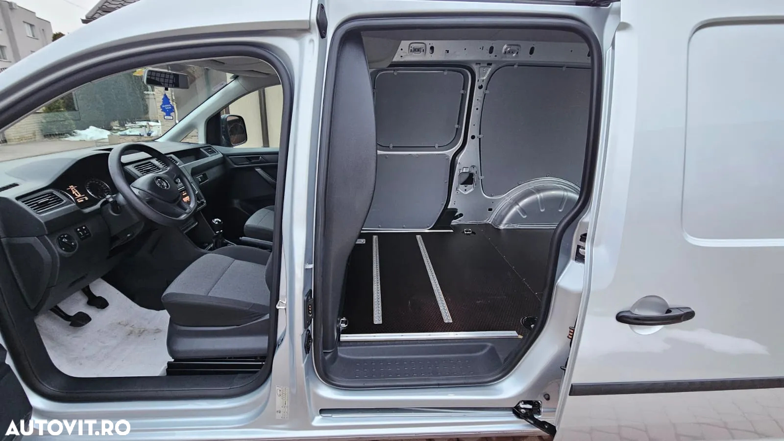 Volkswagen Caddy 2.0 TDI Maxi - 11