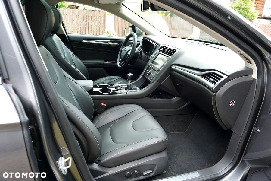 Ford Mondeo Turnier 2.0 TDCi Start-Stopp Titanium - 29