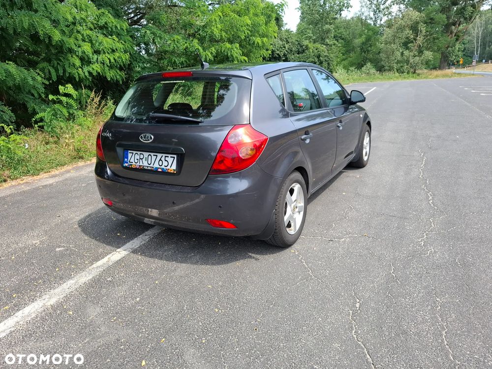 Kia Ceed 1.4 Comfort - 7