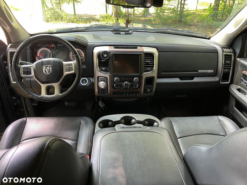 RAM 1500 5.7 Crew Cab Laramie - 8