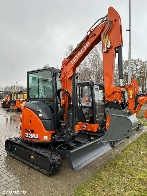 Hitachi ZX33U-6A