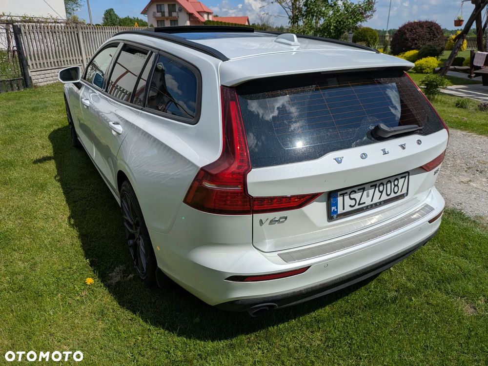 Volvo V60 T5 Geartronic Momentum Pro - 19