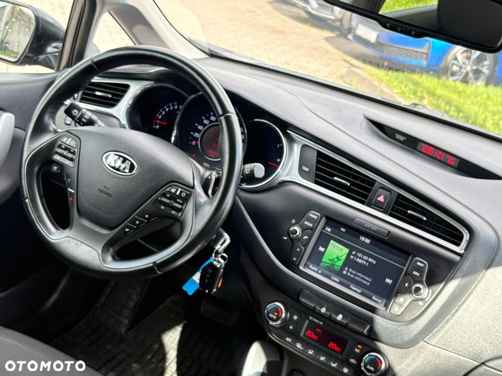 Kia Ceed 1.6 GDI L DCT - 14
