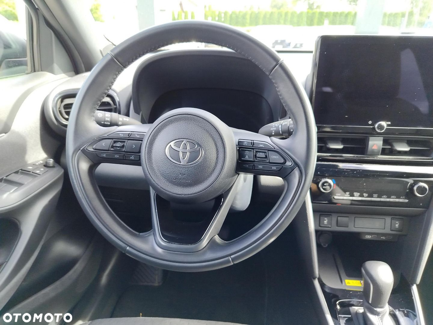 Toyota Yaris Cross - 11