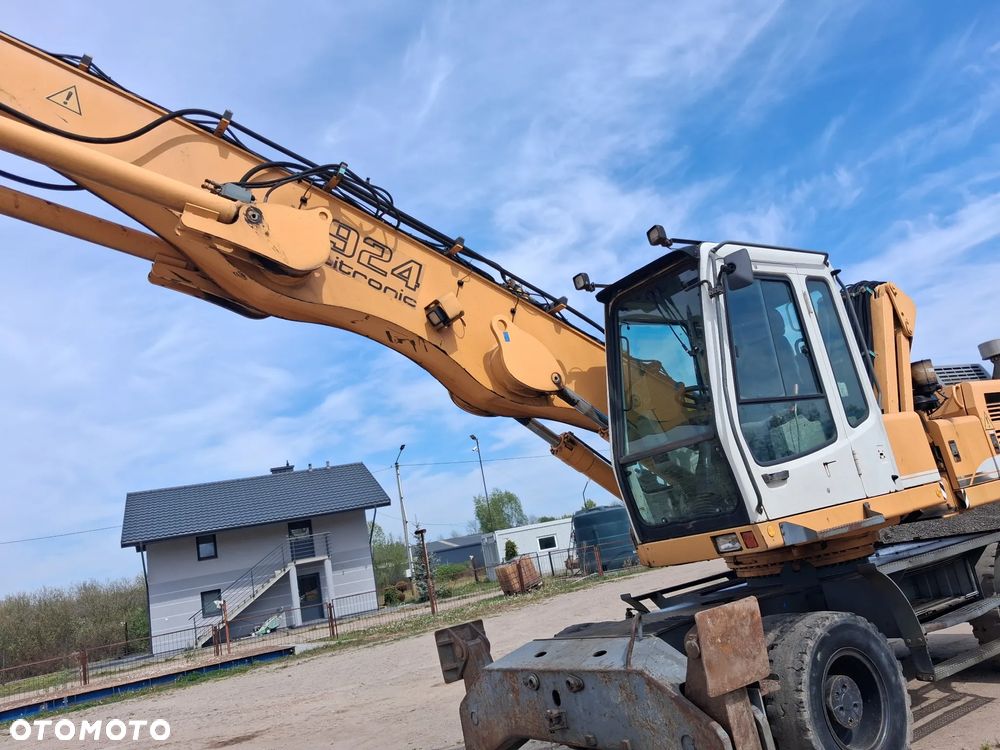 Liebherr 924 - 4