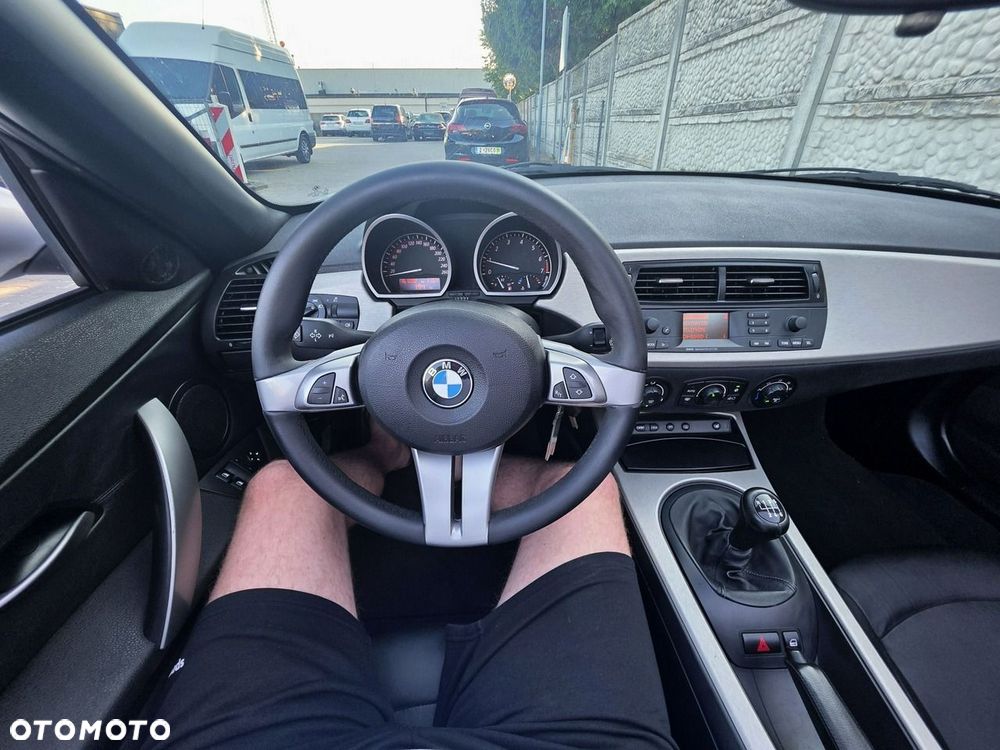 BMW Z4 2.0i - 17