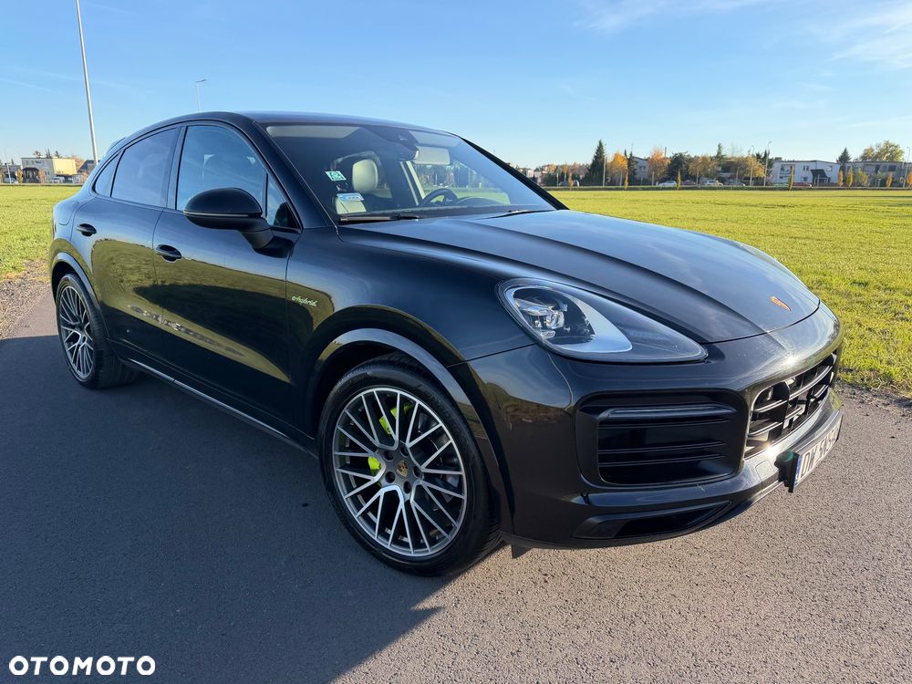 Porsche Cayenne Standard - 4