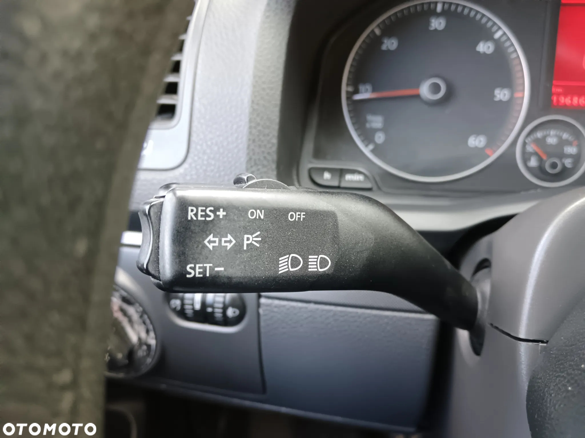 Volkswagen Golf 1.9 TDI Sportline - 13