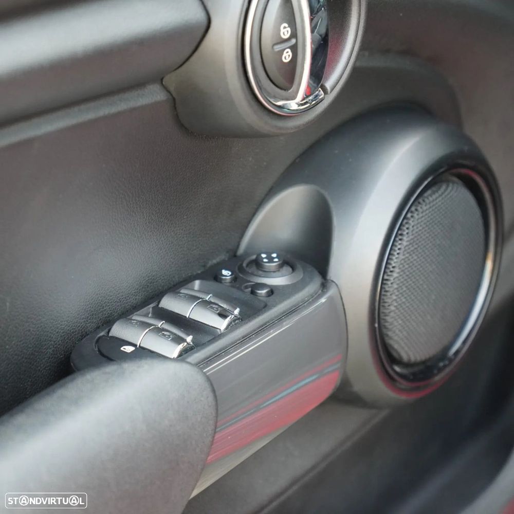 MINI 5 Portas One D - 35