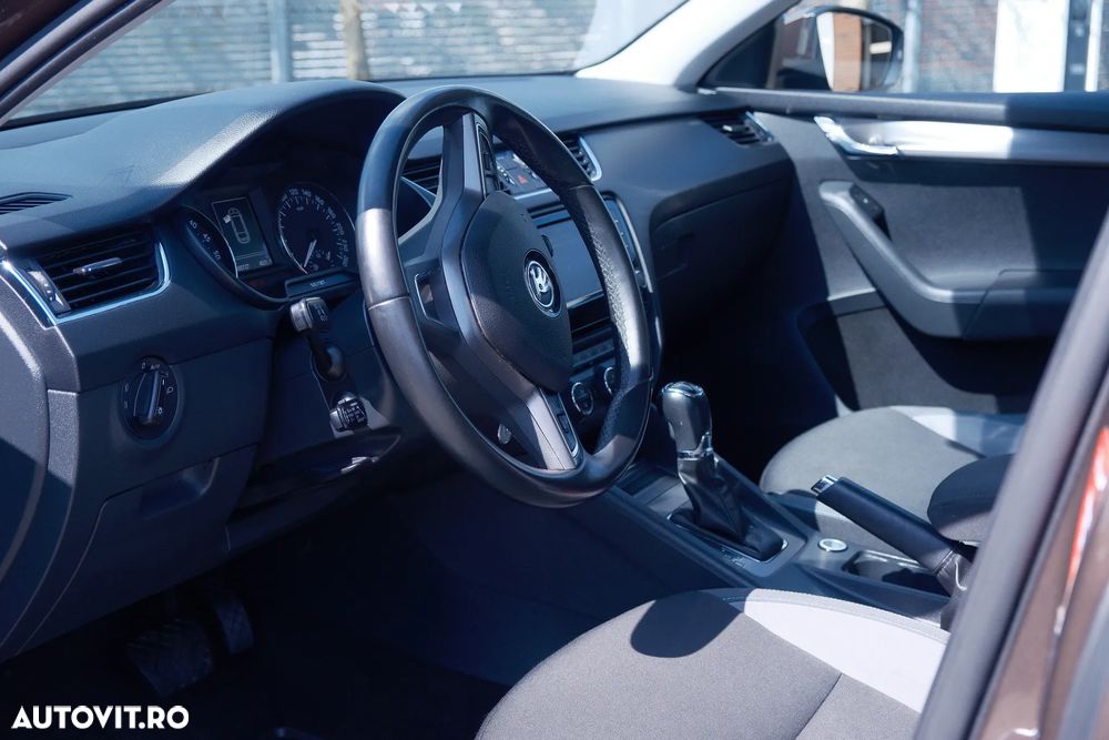 Skoda Octavia - 13