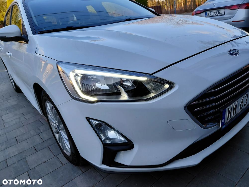 Ford Focus 1.5 EcoBoost Titanium - 9
