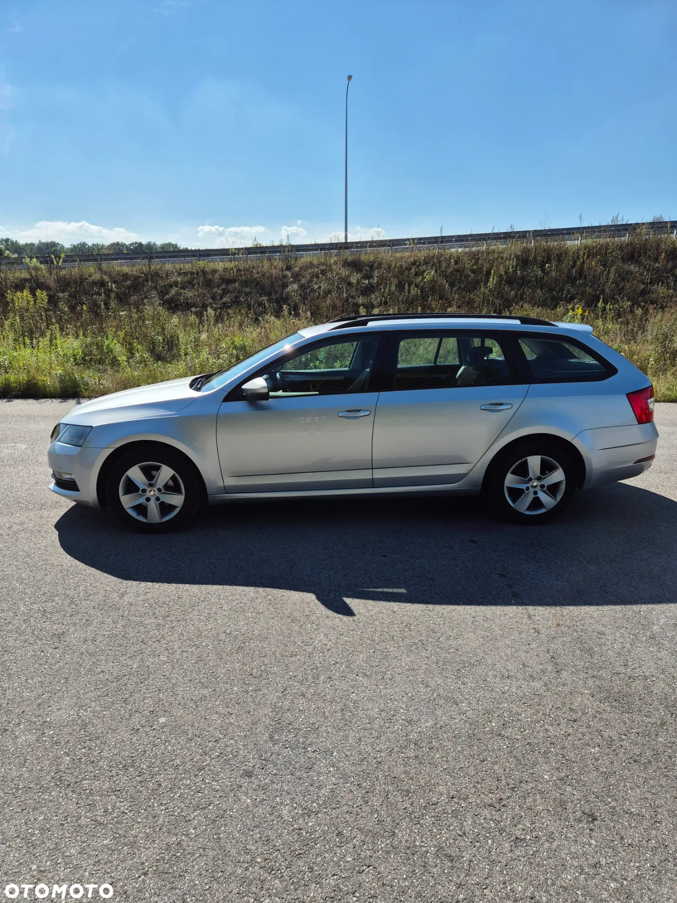 Skoda Octavia 1.6 TDI SCR Ambition - 3