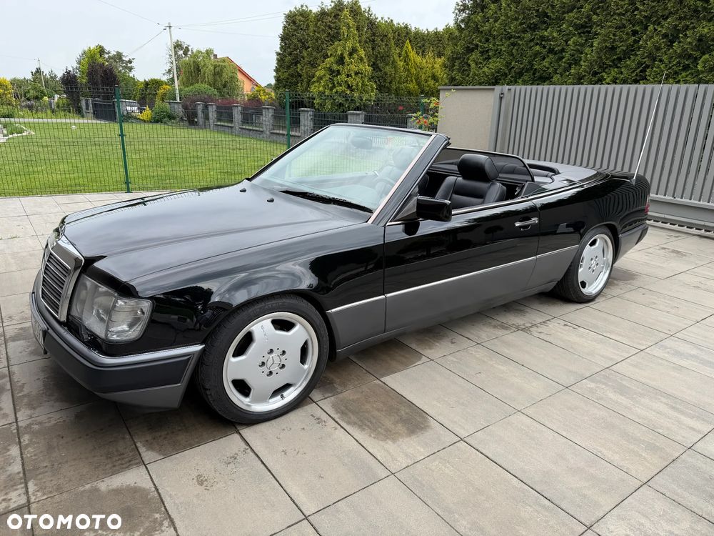 Mercedes-Benz W124 (1984-1993) - 12