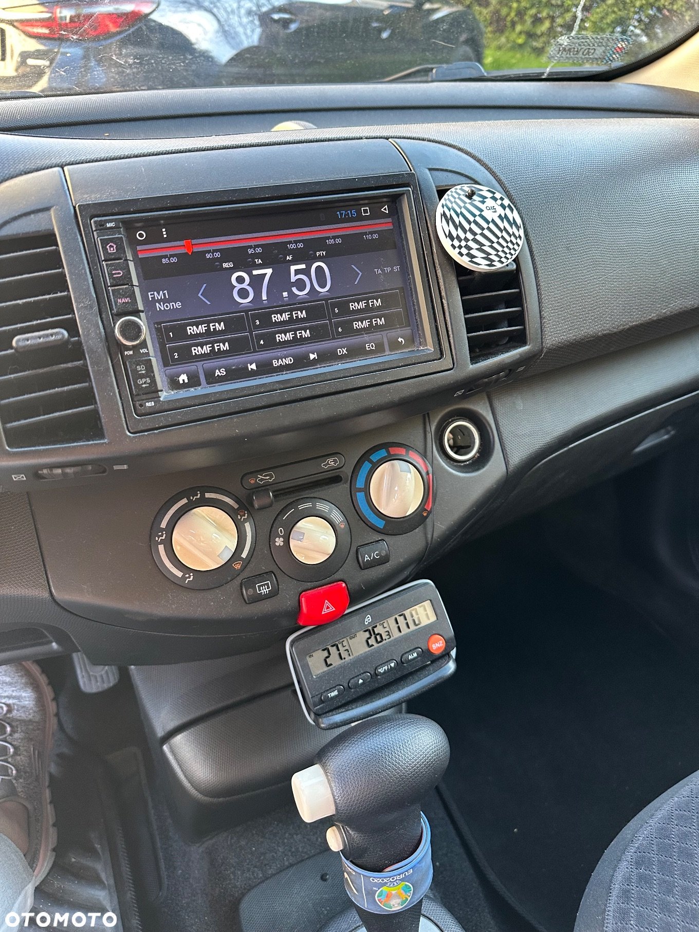 Nissan Micra - 4