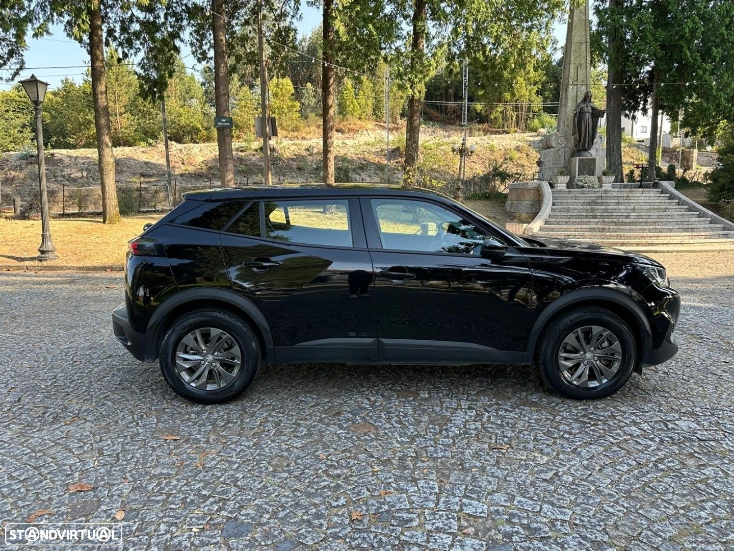 Peugeot e-2008 50 kWh Active Pack - 21