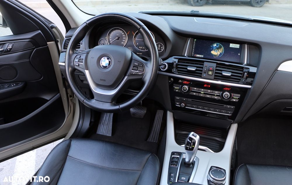 BMW X3 xDrive20d Aut. - 12