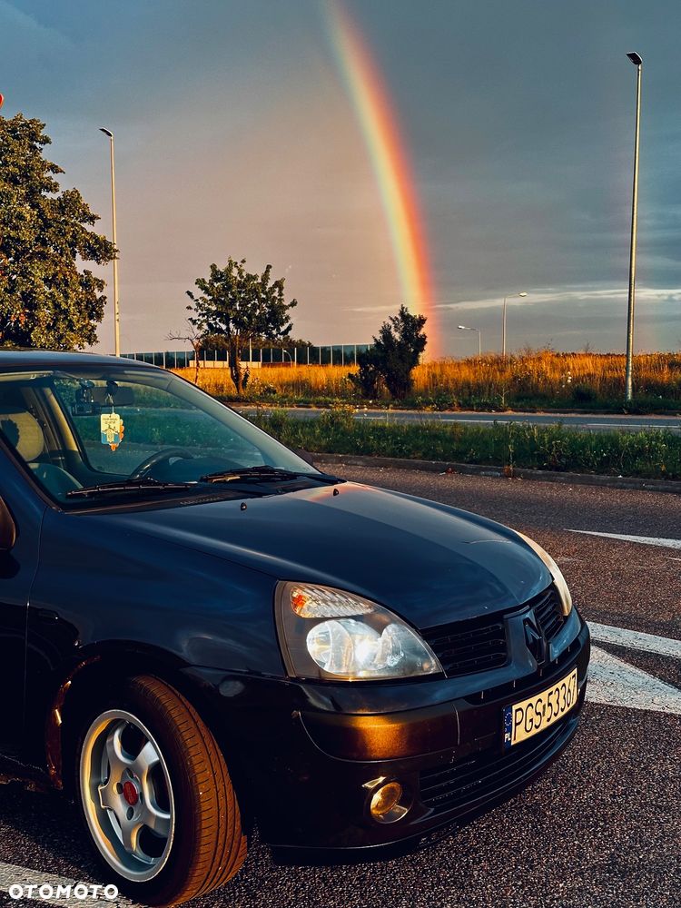 Renault Clio - 2