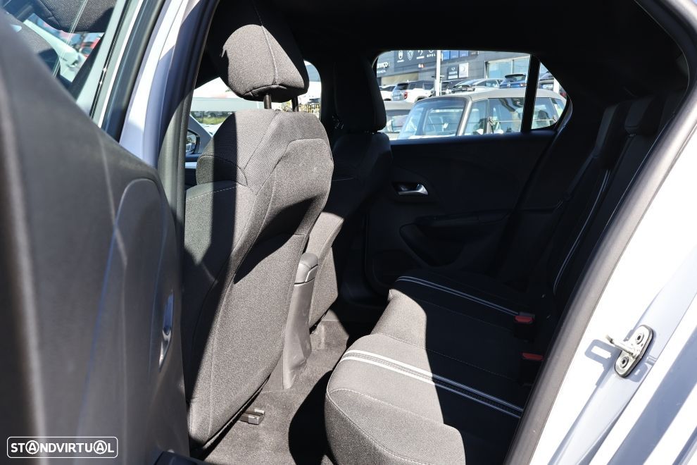 Opel Corsa 1.2 T GS - 18