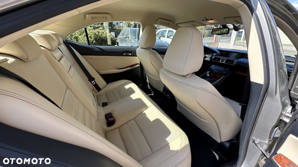 Lexus IS 250 Elegance - 13