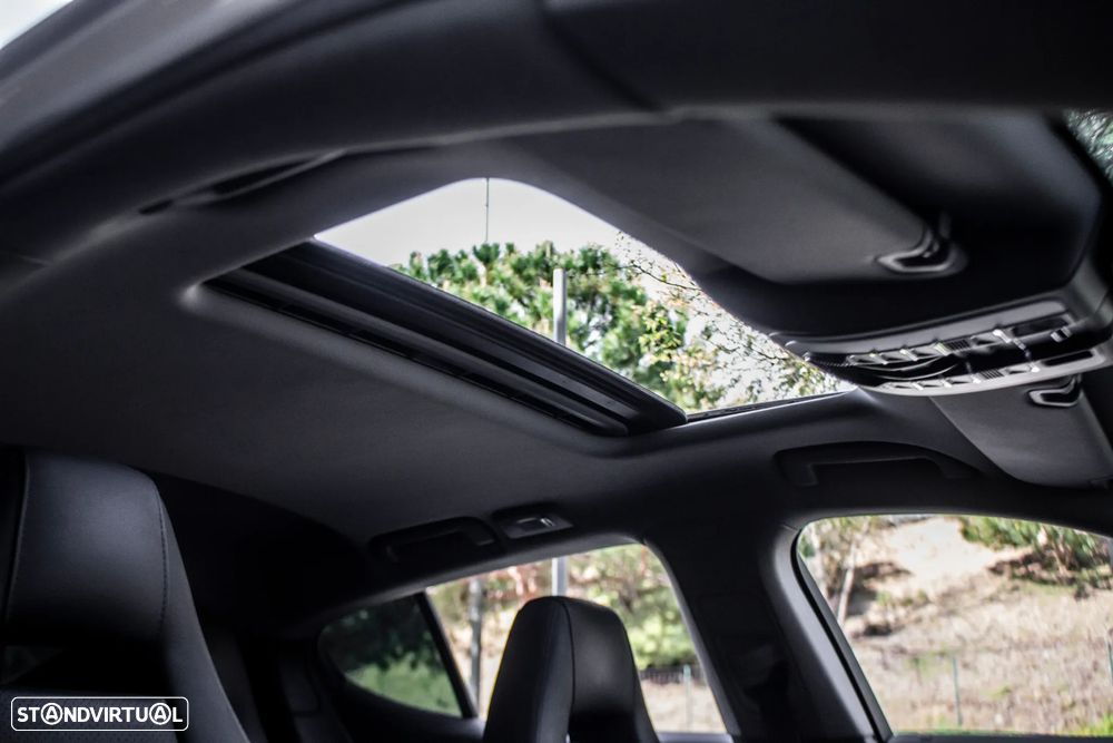 Porsche Panamera Platinum Edition - 45