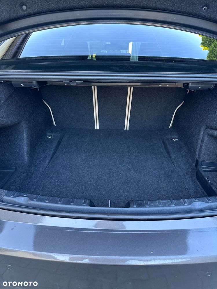 BMW Seria 3 320d DPF - 14