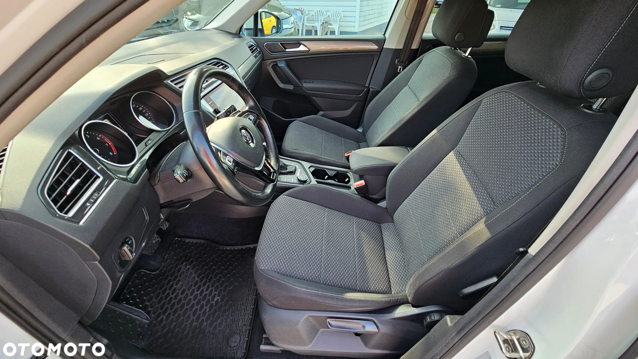 Volkswagen Tiguan Allspace 2.0 TSI 4Mot Comfortline DSG 7os - 16