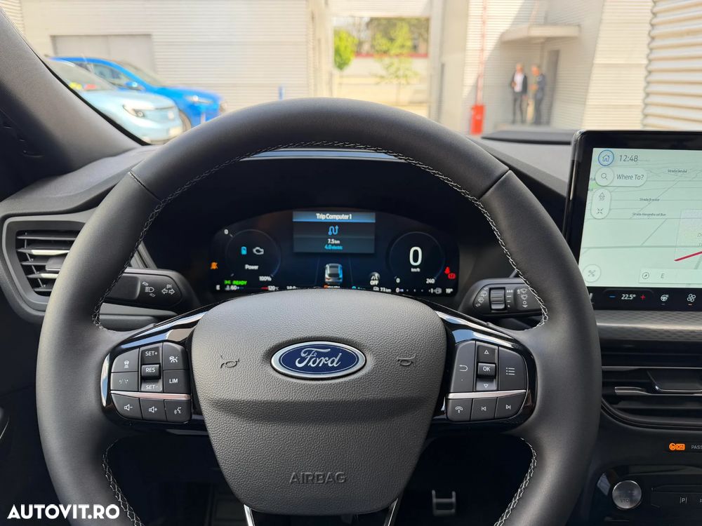 Ford Kuga 2.5 Duratec PHEV SOUND EDITION - 2
