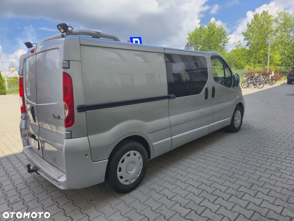 Renault Trafic - 17