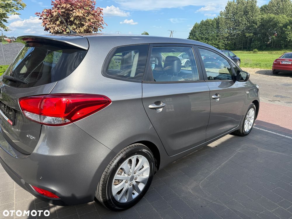Kia Carens 1.7 CRDi L - 5