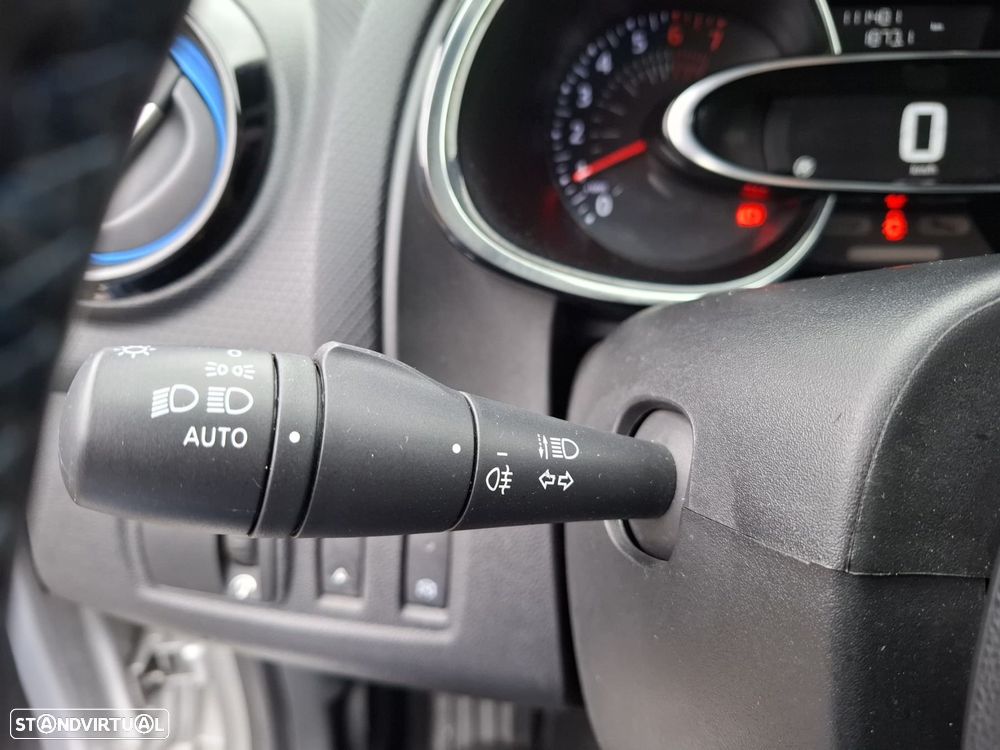 Renault Clio Sport Tourer 0.9 TCe GT Line - 35