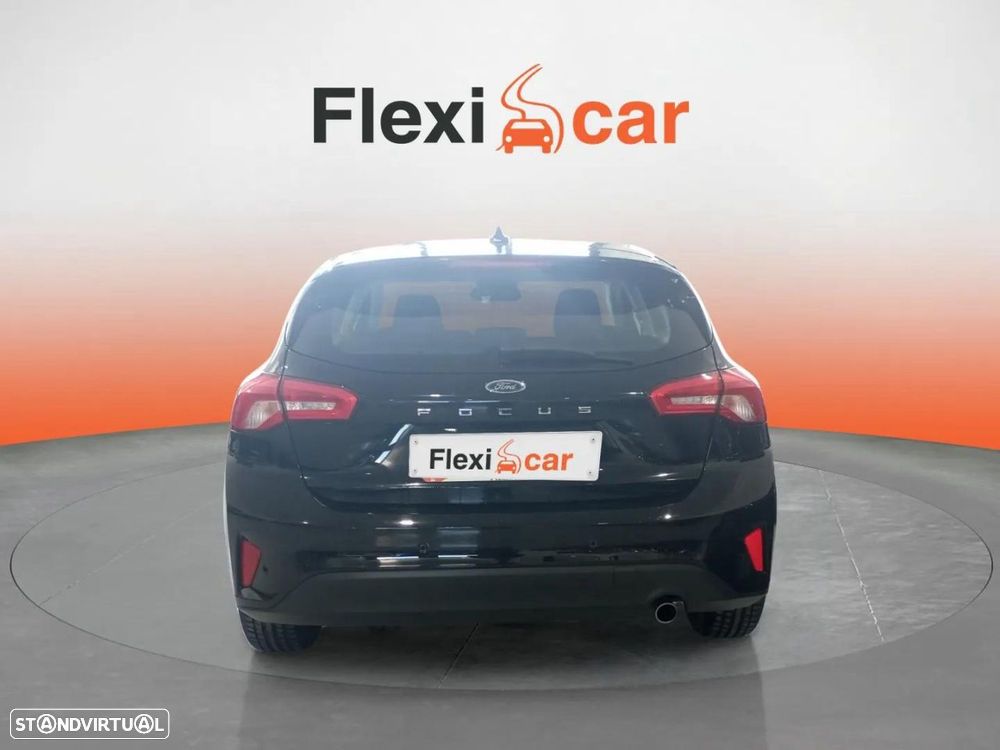 Ford Focus 1.0 EcoBoost Titanium - 3