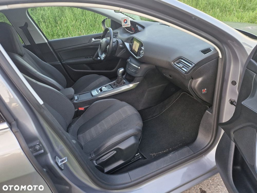 Peugeot 308 - 12