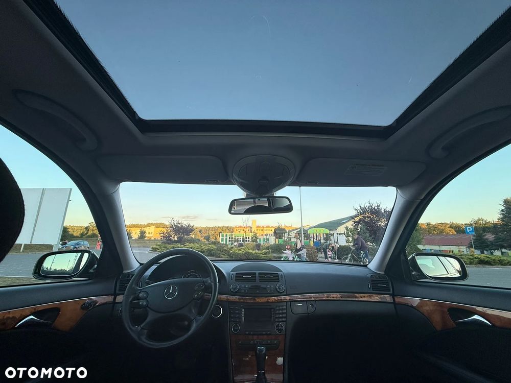 Mercedes-Benz Klasa E 200 Kompressor Automatik Elegance - 18