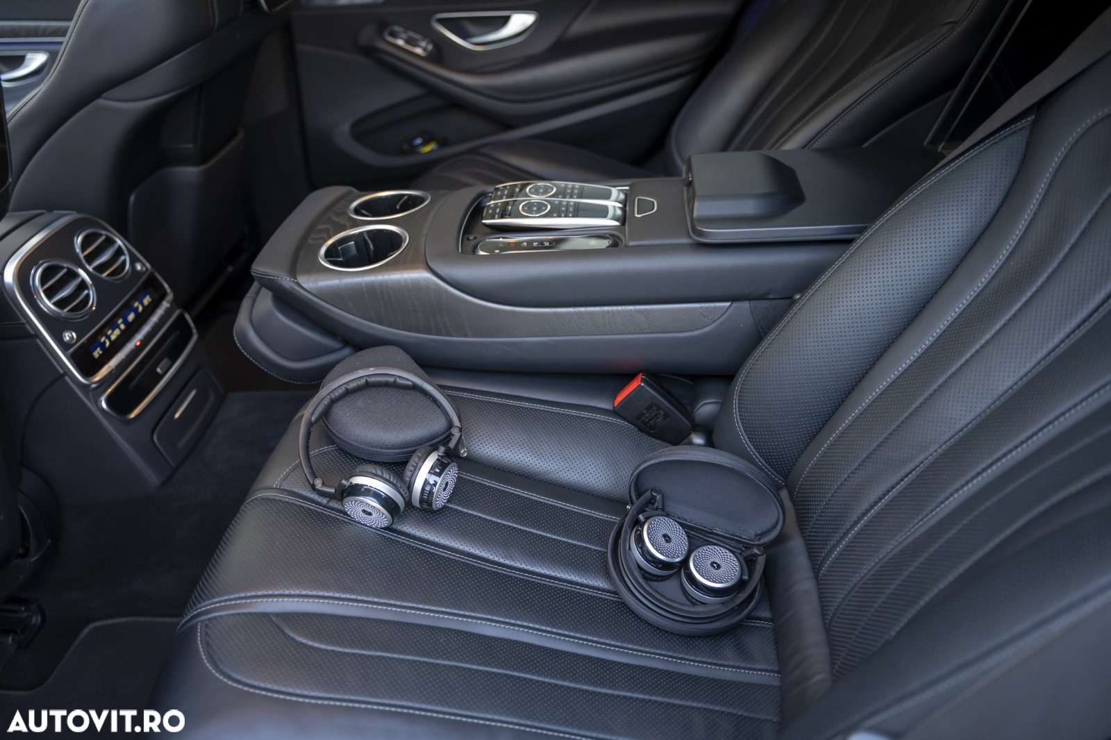 Mercedes-Benz S 560 4MATIC Long Aut. - 14
